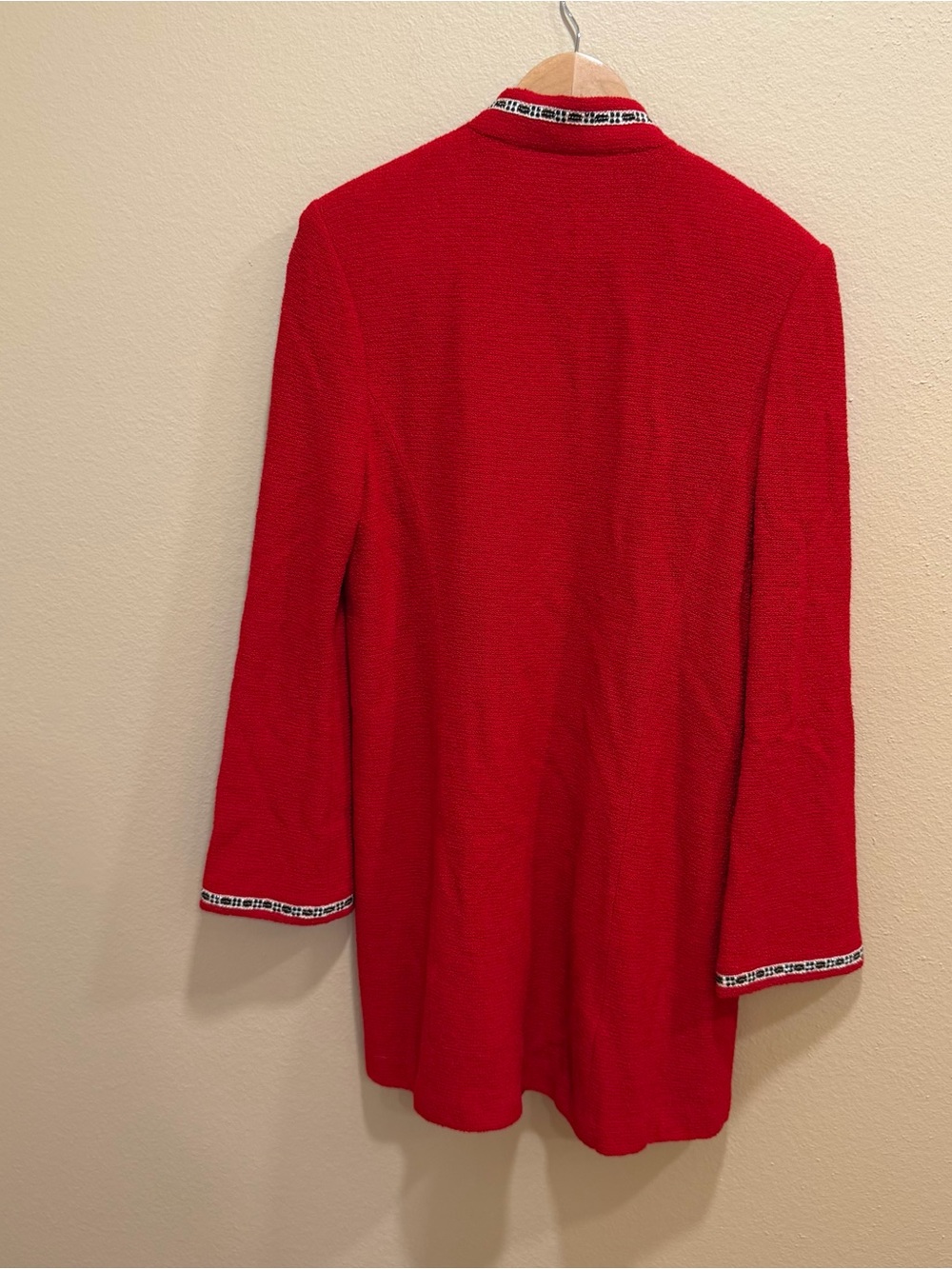 St. John Vintage Red Knit Long Blazer with Contrast Trim 12 - Picture 8 of 16